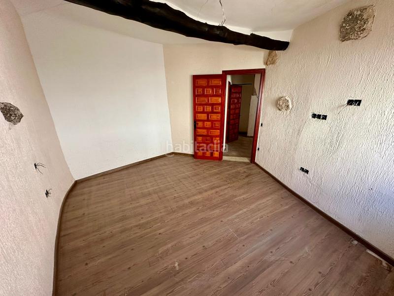 Foto db3c67a6-a840-41c5-8078-e06b97be4067. Masía en Sacedón