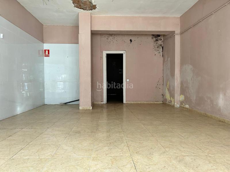 Foto 7b8972f2-e0f8-465c-ad05-39ea1a6e4e83. Local comercial en Xúquer Terrassa