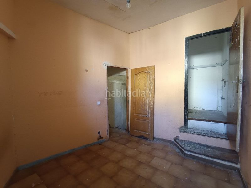 Foto be46fff0-9b78-472d-abc3-b19b76cdf38a. Casa adossada a Peralta