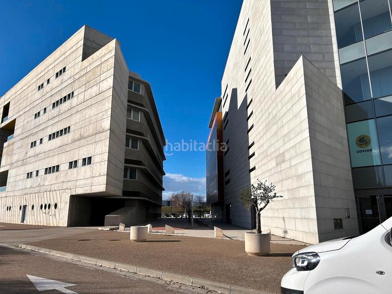 Foto 1a731517-8a72-4b1a-a667-b0985aa51193. Büro in Garrapinillos Zaragoza
