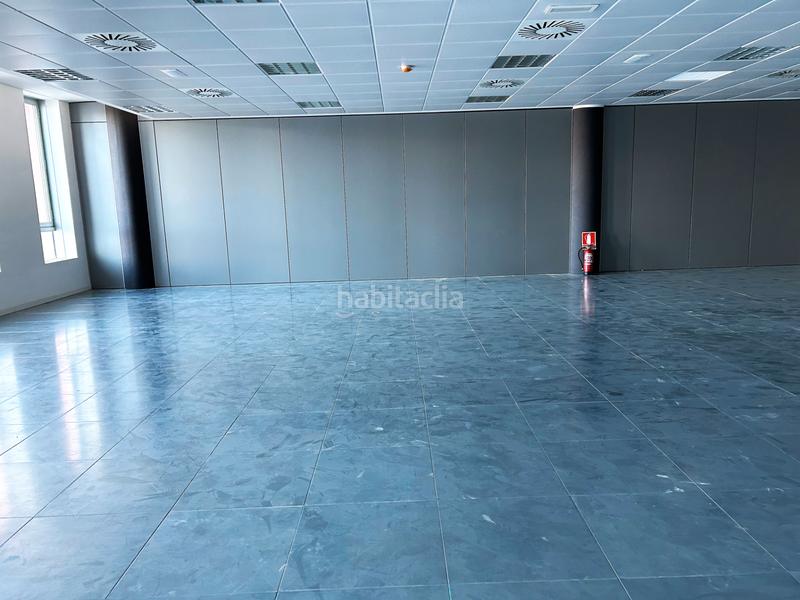 Foto 48e25df7-9b78-4e98-b08a-350869443bfc. Ufficio in Garrapinillos Zaragoza