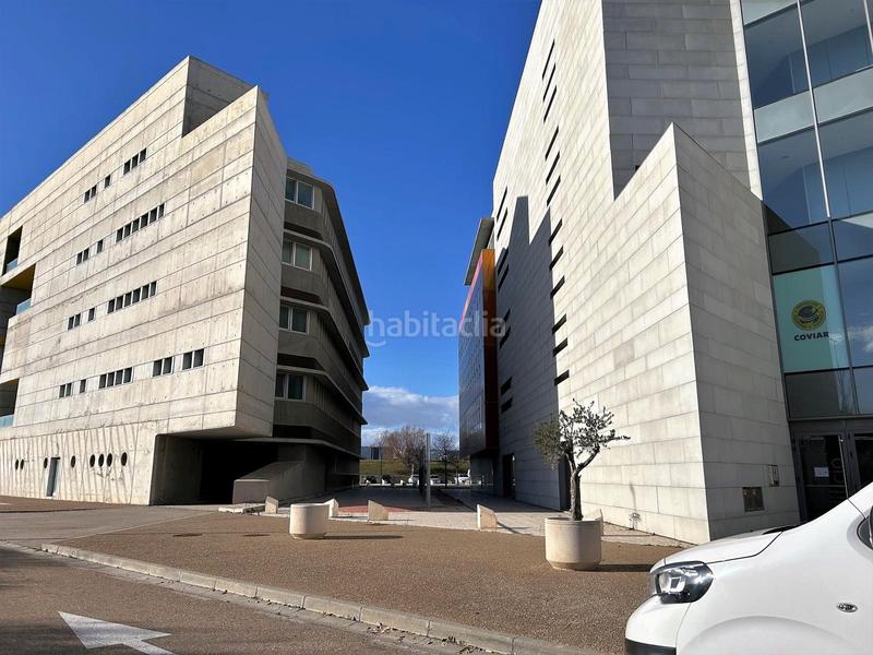 Foto e146d7bf-9b46-4baf-9164-6caf4fe33c46. Office space in calle osca 1 in Garrapinillos Zaragoza