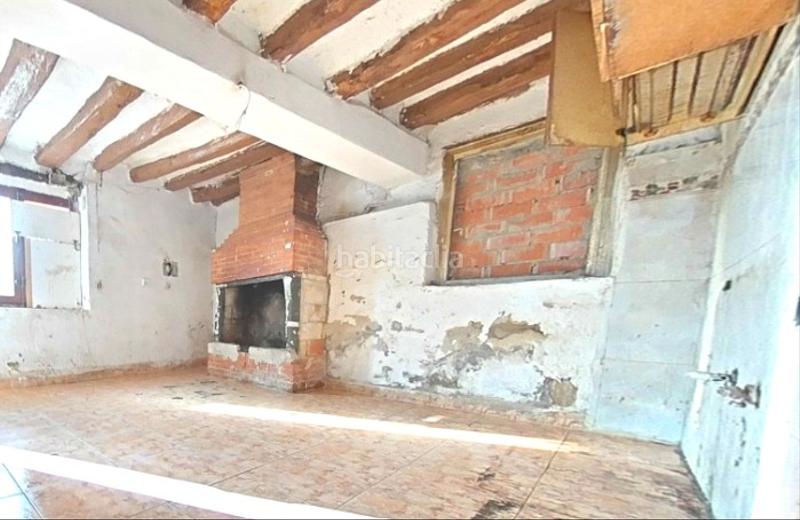 Foto a9d989bc-3f1d-4b5d-9e3a-ee75dee81c0b. Masia a calle zara 17 a Caparroso