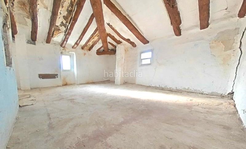 Foto bc4bd4b1-4bd0-4093-98fb-81d2e14728ea. Masia a calle zara 17 a Caparroso