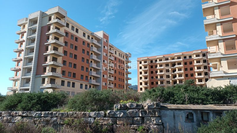 Foto dac08349-2d1b-49b5-8039-6fef18309ae9. Edifici a La Granja - La Colina - Los Pastores Algeciras