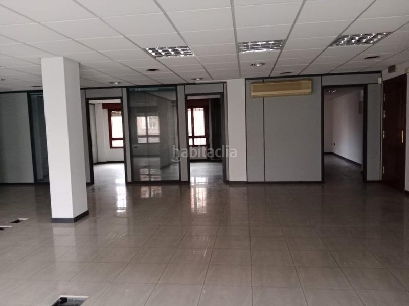 Foto 4fc9f52b-46bc-43db-ba8c-4cbdfb7e4d9c. Büro in San Adrián Logroño