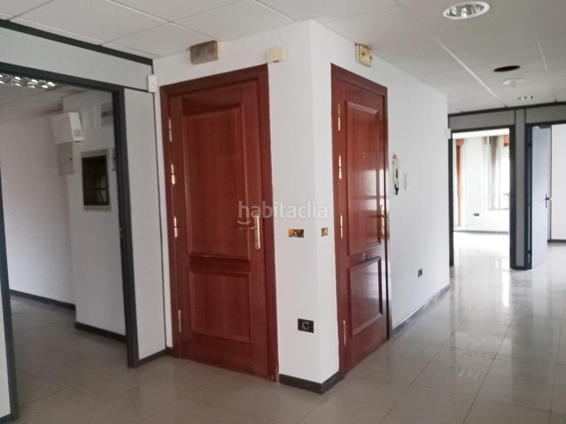 Foto b1c95152-d06b-4653-8ac1-41817d509c54. Büro in San Adrián Logroño