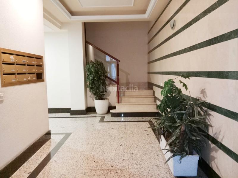 Foto e28fc7b5-b2e5-4dff-8081-853da06a91ba. Büro in San Adrián Logroño