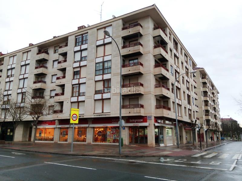 Foto 003c31d9-6c19-4870-8063-d28ef9df1b4e. Oficina en San Adrián Logroño