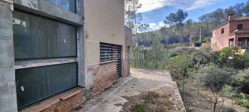 Foto a5c438cb-59ee-4350-ad54-ab228516b2ae. Xalet amb aparcament piscina a Olivella