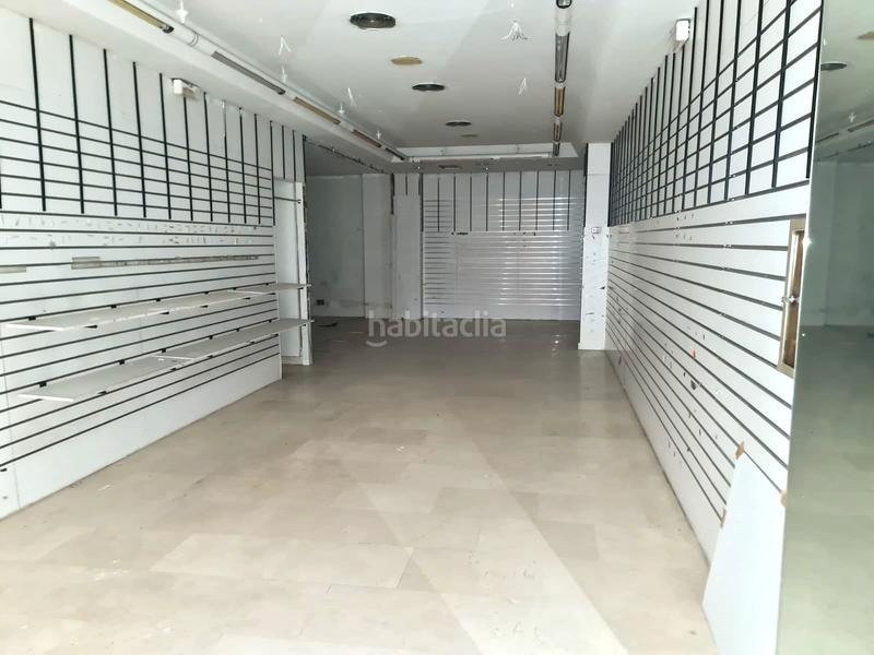 Foto f288e11a-8d1d-4906-a0a2-e98d380f4ae3. Local comercial en avenida de bucaramanga 2 en Pinar del Rey Madrid