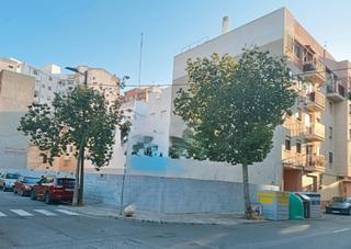Terreny residencial  Carrer vall d'alba. Venta de suelo urbano residencial en calle vall d'alba;  castell