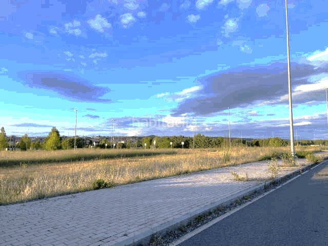 Foto 37b615dc-5886-43b1-93f7-5d1ff55570f3. Terreno residencial venta de suelo urbano residencial en calle bartolo. ávila en Soria