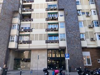 Business premise in Calle de Pío Baroja 2