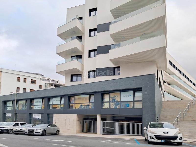 Foto c4ca2202-d613-4a8b-9a44-898b62ad9b7e. Business premise in Plaza España - Corte Inglés Vigo