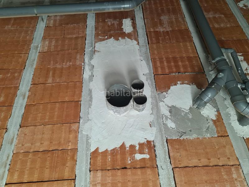 Foto 1e698734-b5b7-4234-a989-62c4d165a685. Local commercial dans calle islas columbretes 3 dans Humanes de Madrid