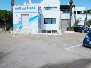 Local commercial  Paseo del mediterráneo