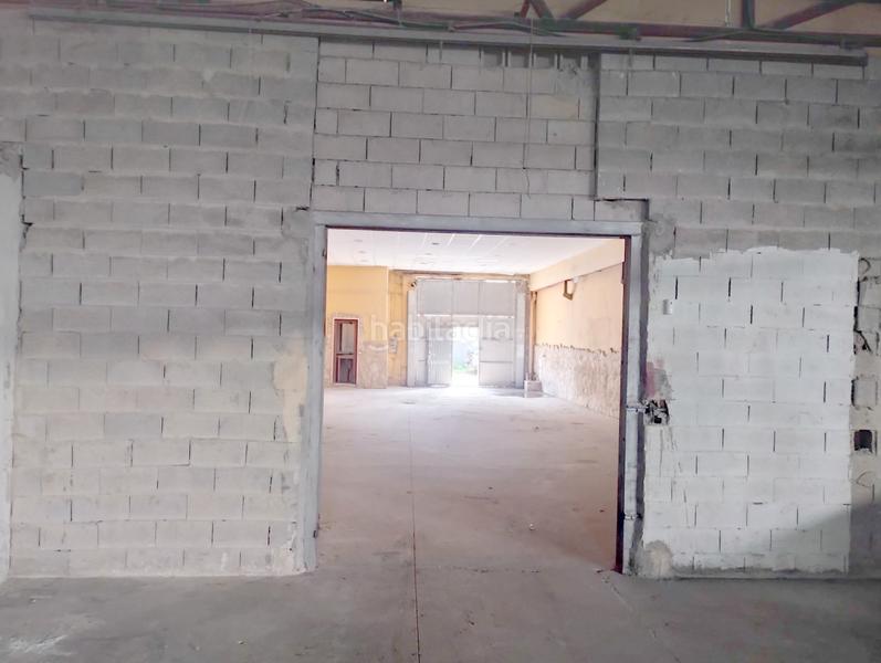 Foto eb122398-c71a-4326-81dd-9064a9194e62. Bâtiment à usage industriel dans El Juncal - Vallealto Puerto de Santa María (El)