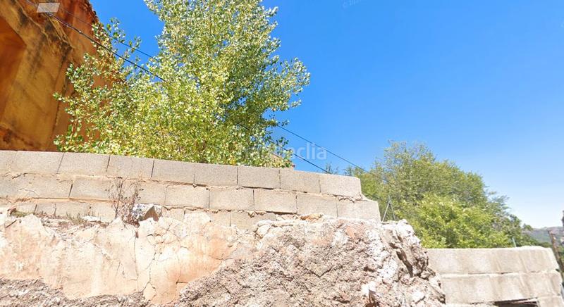 Foto a7152d43-109b-42f2-a316-48909e094ed9. Terreno residencial en calle baja 29 en Utrillas