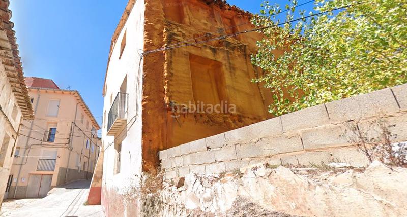 Foto cf0358a5-38a1-434f-8371-8b2d1e7fb930. Terreno residencial en calle baja 29 en Utrillas