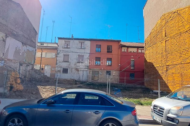 Foto e355bebd-f96f-4f36-aa5f-4c2b53ccf686. Terreno residencial en calle arenal 20 en Centro Miranda de Ebro