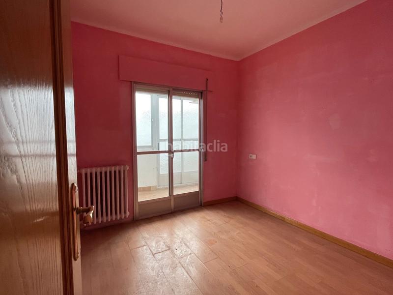 Foto d8e1426b-947d-4562-8f04-7ee0dda93f1e. Pis a avenida españa 1 a Centro Ponferrada