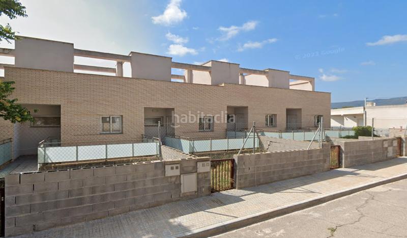 Foto 5f118d78-19da-4456-99cd-ac86d1004782. Edifici a Riudecanyes