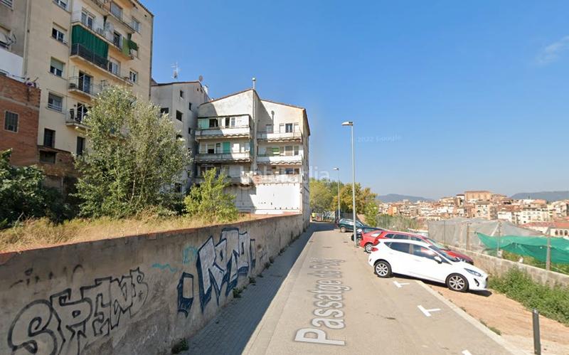Foto eb8fb067-c740-4fd2-8529-b6fadfffa448. Terreno residenziale in passatge de puig 6 in Escodines Manresa