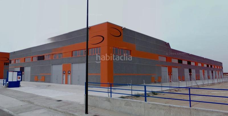 Foto 0306afd9-96e9-48e3-b6d6-d9d3c2e7365f. Locale commerciale in calle borderea 12 in Cartuja Baja Zaragoza