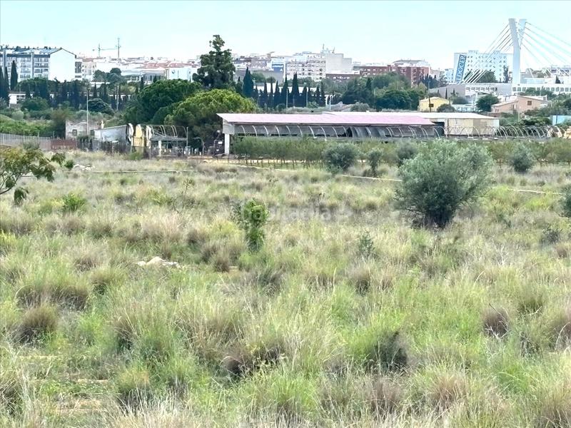 Foto c48501b9-9421-4988-a25f-22f75b38350f. Wohngrundstück in Plaza Illes Columbretes Castellón de la Plana