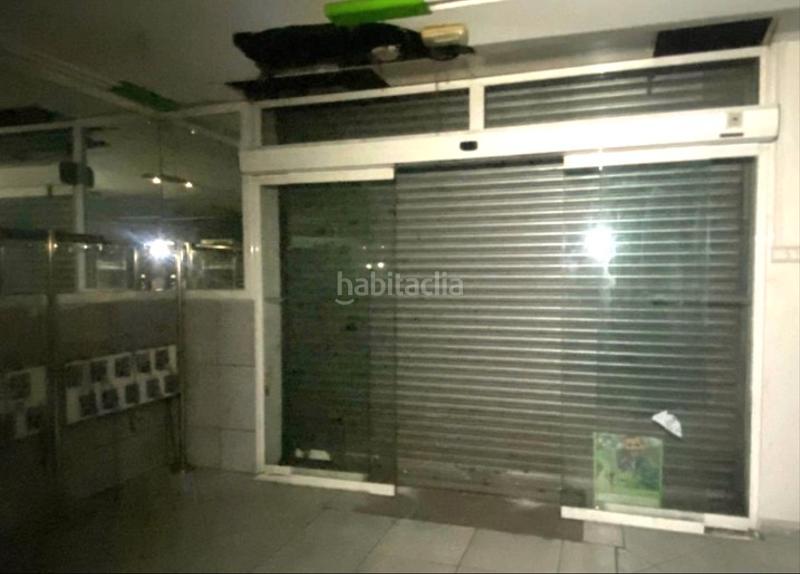 Foto 6d99854a-4feb-4145-ac57-7514b22822c4. Local comercial en carrer de l'alcalde armengou 13 en Manresa