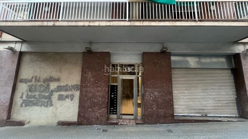 Foto 86c03c94-eff3-49d5-9a5e-9484499ce39c. Local comercial en carrer de l'alcalde armengou 13 en Manresa