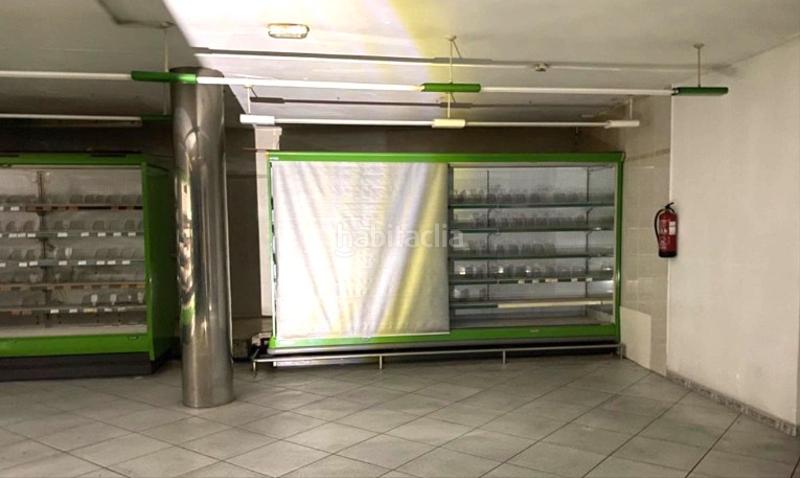 Foto fb3859c0-42ae-4151-89fc-c1f9c769cae4. Local comercial en carrer de l'alcalde armengou 13 en Manresa