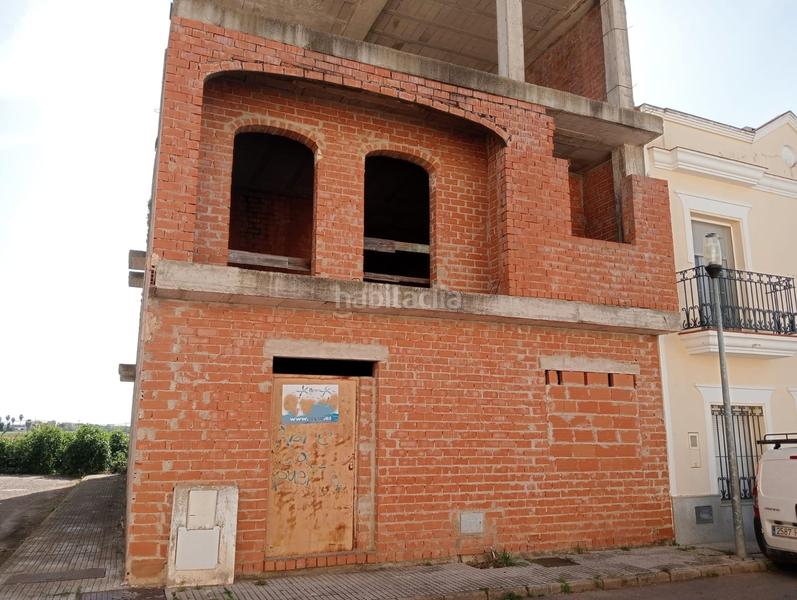 Foto 7ce0c8e9-e9ee-4b1c-ba3b-e1352f1d7172. Edificio in calle toledo 37 in Montijo