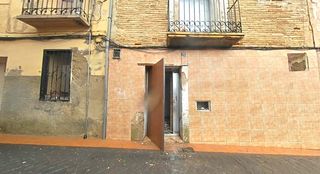Casa in Calle Juliana Larena