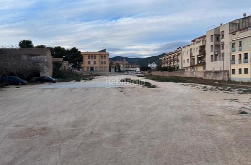 Foto 074b9207-c37e-49d4-b2af-87fce2b74501. Residential plot in carrer de trafalgar 63 in Alcanar