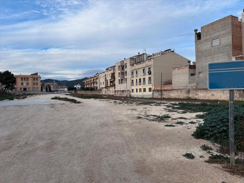 Foto 09cb7610-b703-4337-9733-5e570c95432b. Residential plot in carrer de trafalgar 63 in Alcanar