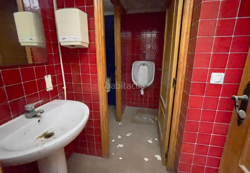 Foto b4f8aff7-6f7c-4fbc-931c-619012a7a2d3. Local comercial a carrer mestre serrano 6 a Camino de Onda-Salesianos Burriana