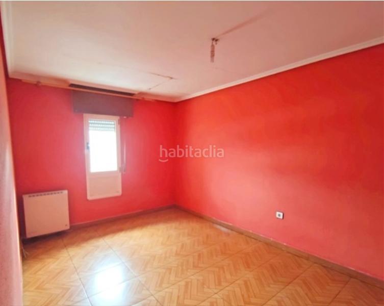 Foto 6bb9b2f6-b0d9-47be-8e49-40a16ea9ec71. Pis a Zorrotza Bilbao