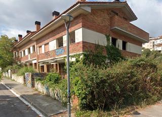 Maison jumele en Carrer geofred tassio 4p