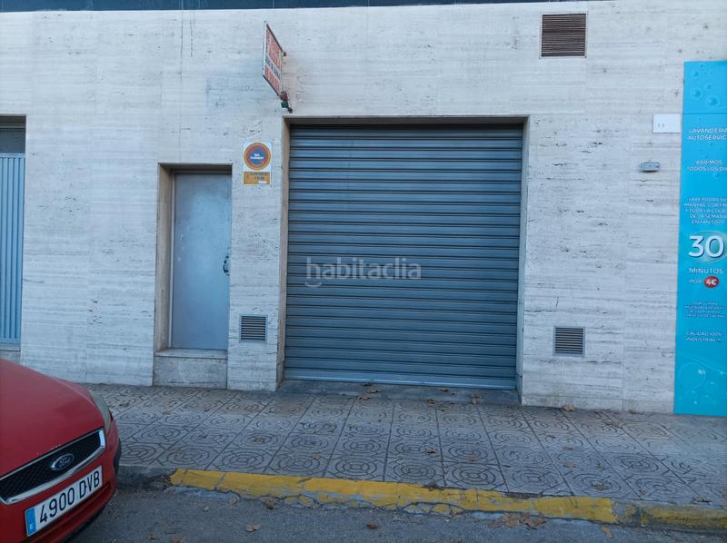 Foto a42e79a4-0b8f-4fbb-aba1-e5847e31c77b. Aparcament cotxe a passeig de gregori maians 3 a Oliva