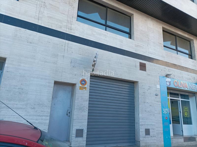 Foto ac11ac23-fd93-4fec-a090-ba53cf6ae0b5. Aparcament cotxe a passeig de gregori maians 3 a Oliva