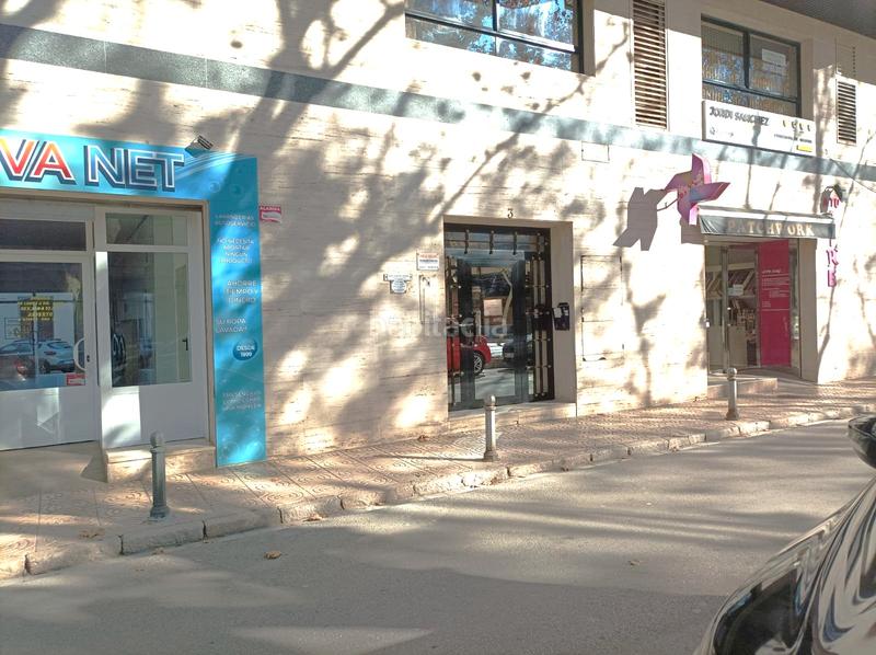 Foto bb944169-02a3-4714-b8f2-90e9ffdd32e9. Aparcament cotxe a passeig de gregori maians 3 a Oliva