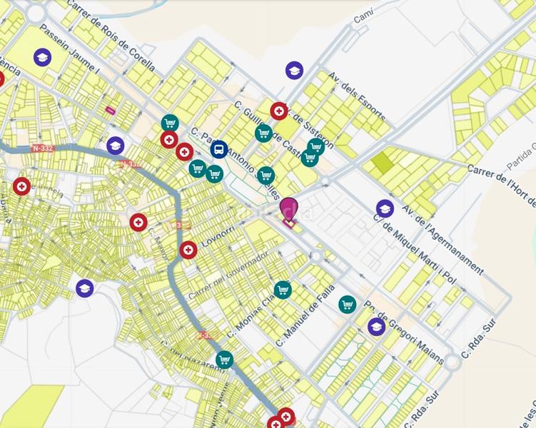 Foto a6be0e13-188a-4d9c-97b2-e7c8b7cc3931. Parking coche en passeig de gregori maians 3 en Oliva pueblo Oliva