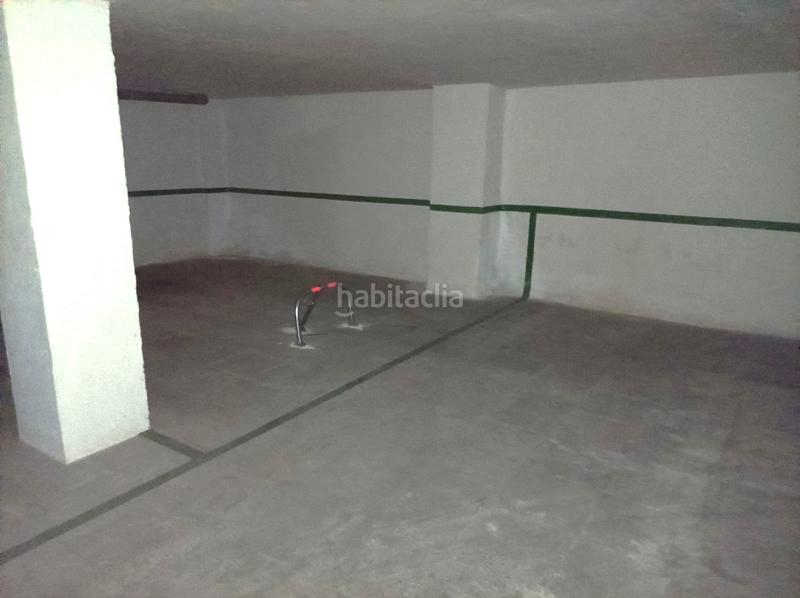 Foto f9e06865-5785-4d1f-ae10-d68536d74ae6. Parking coche en passeig de gregori maians 3 en Oliva pueblo Oliva