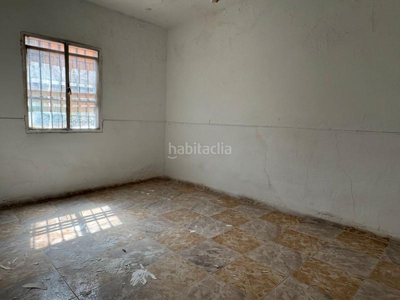Foto 99e8244c-e182-4bce-8a7d-1c379301360e. Towny house with parking in Arrayanes Linares