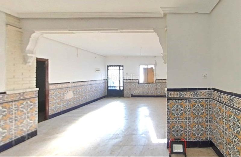 Foto c5b20f80-5b07-4387-8fb2-c2ec5e56759c. Towny house with parking in Arrayanes Linares