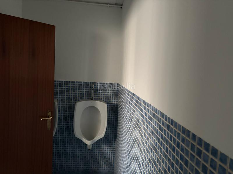 Foto 53a29db0-3f98-44c9-84c5-6cfa0da9c6f3. Local comercial a carrer de joanot martorell 9 a Granollers