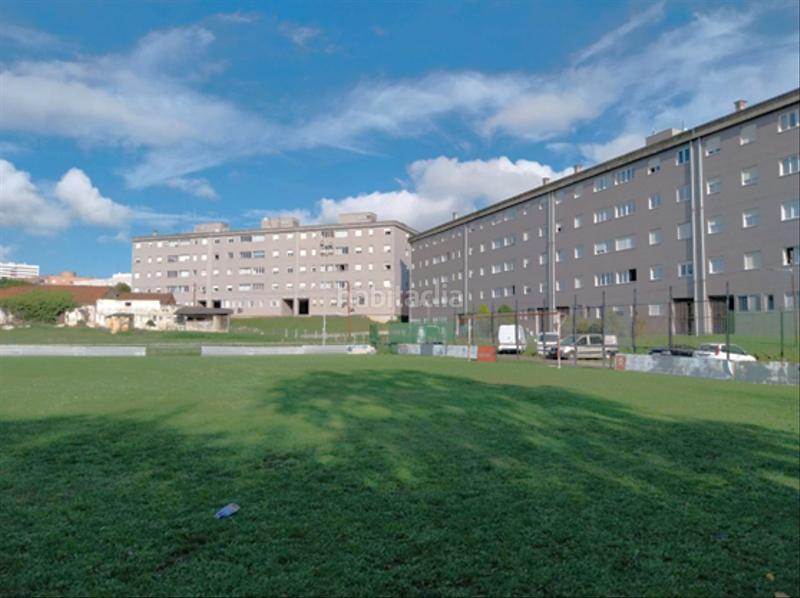 Foto 1c5e35c0-1b26-4e25-ba61-e36037507538. Terreno residencial en calle de los ajustadores 58 en Gijón