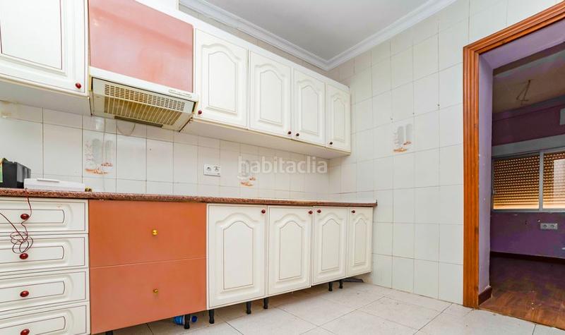 Foto 4eb8fa36-d20a-41c5-930c-c084043e7a02. Casa aparellada a San Juan Murcia